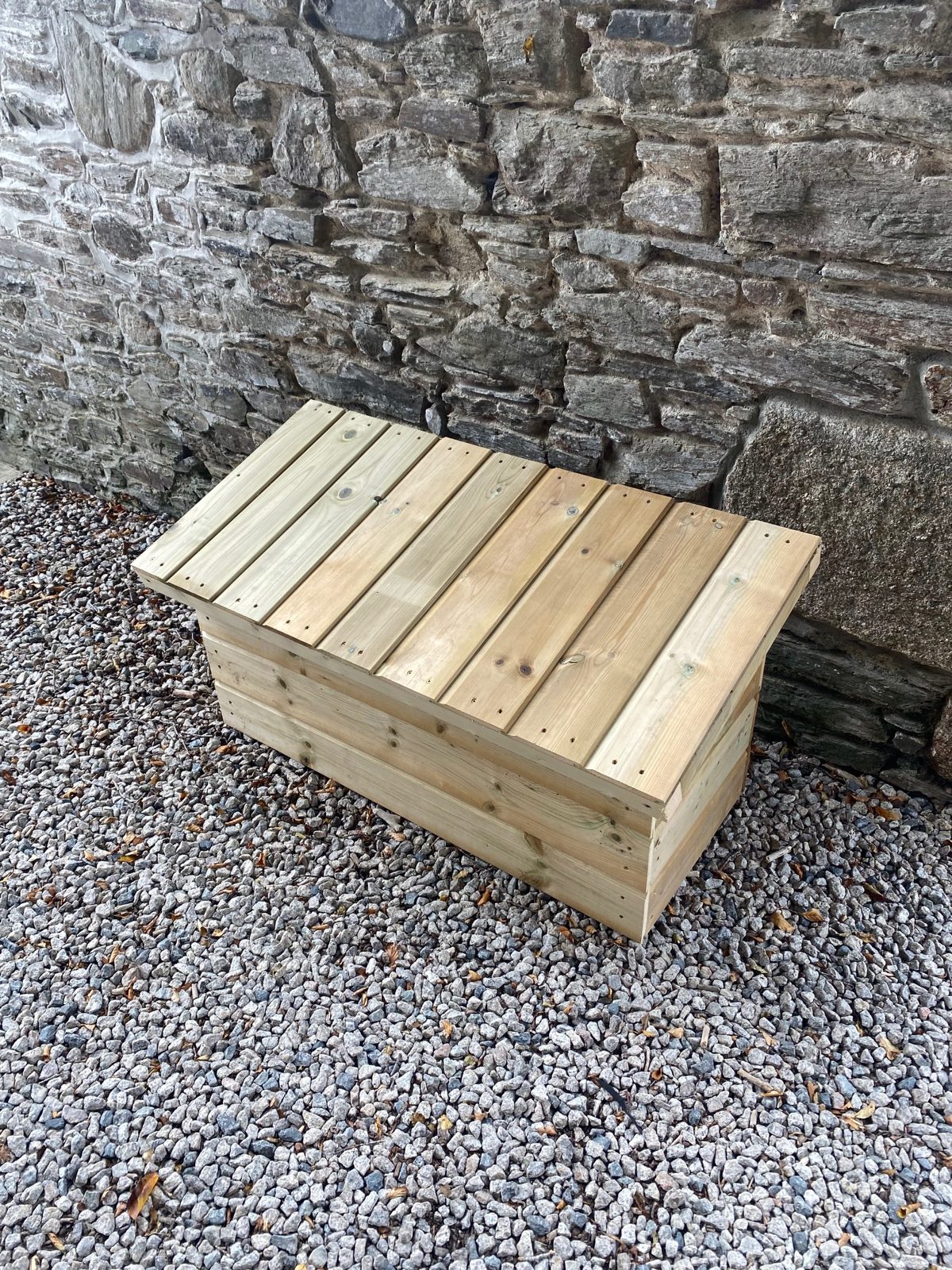 Welly Bench Store — handmade timber